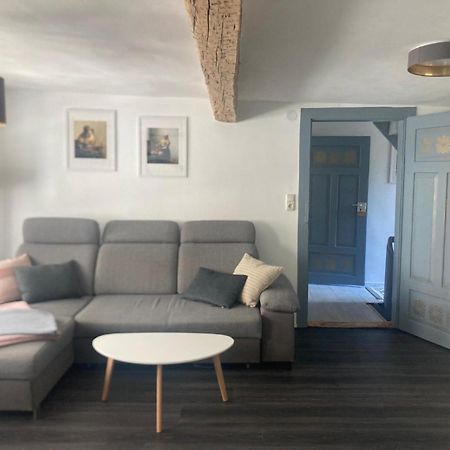 Charmante Ferienwohnung Im Gaesschen รูโดลชตัดท์ ภายนอก รูปภาพ