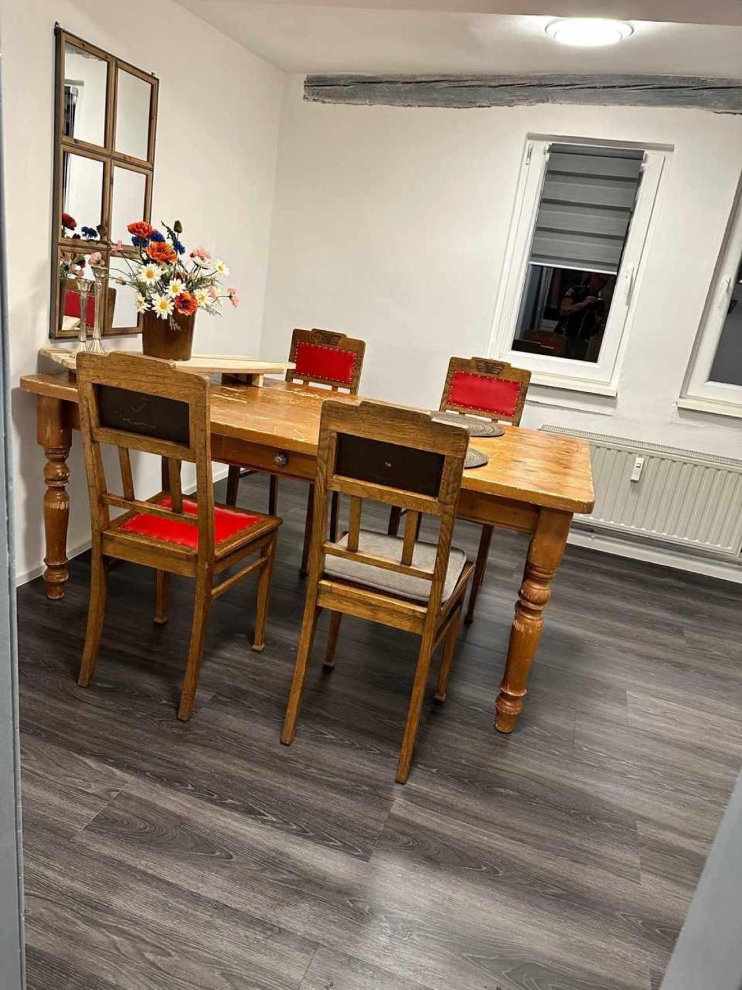 Charmante Ferienwohnung Im Gaesschen รูโดลชตัดท์ ภายนอก รูปภาพ